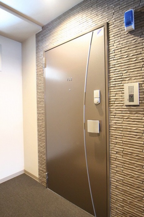 玄関　702 玄関