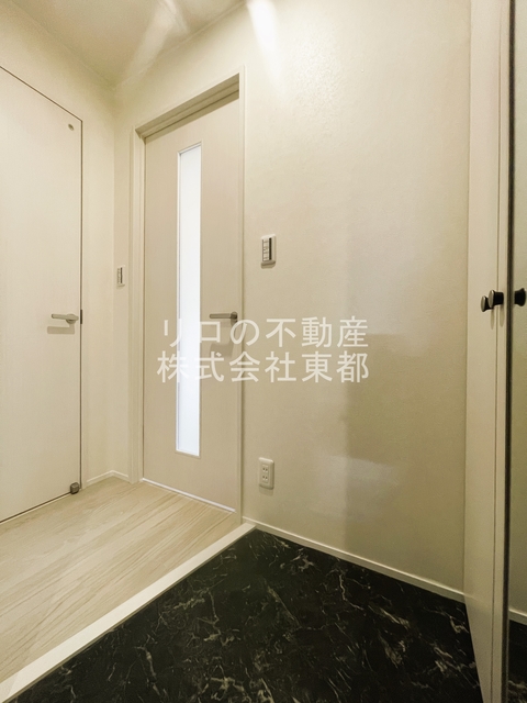 玄関　下駄箱がついているので、片付いた玄関をキープできます！
