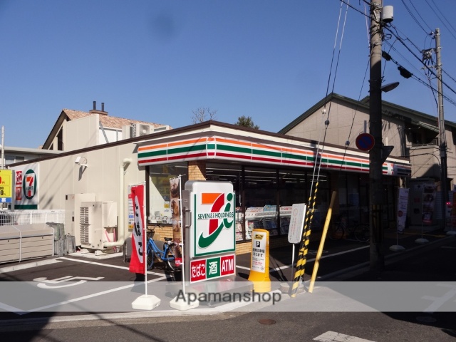 コンビニ　セブンイレブン河内山本駅東店（コンビニ）まで300m