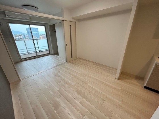 居室・リビング　※別部屋の写真です