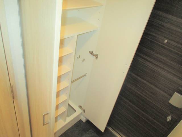 その他部屋・スペース　室内洗濯盤