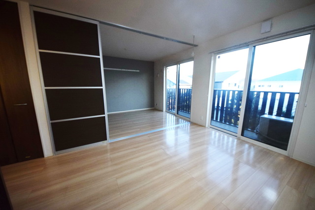 居室・リビング　～広々しています～