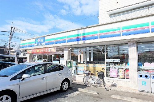 コンビニ　スリーエフ秋川野辺店（コンビニ）まで692m
