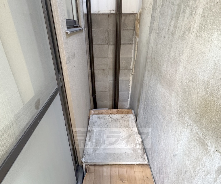 その他共有部分　バイクくらいなら置けるスペースがあります。