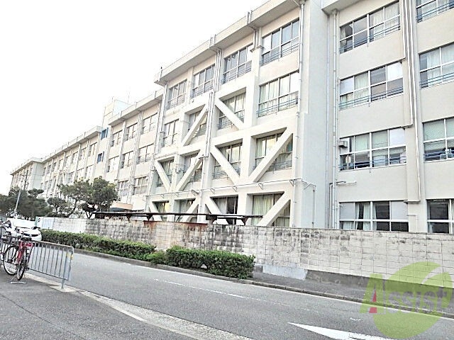 中学校　豊中市立庄内さくら学園中学校（中学校）まで559m
