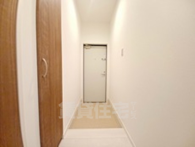 玄関　同建設会社類似物件