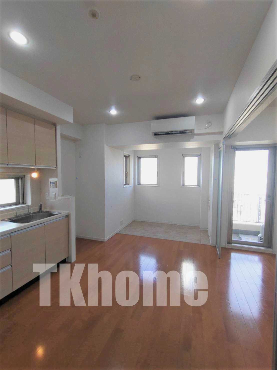 居室・リビング　9.8帖と広めのリビングです