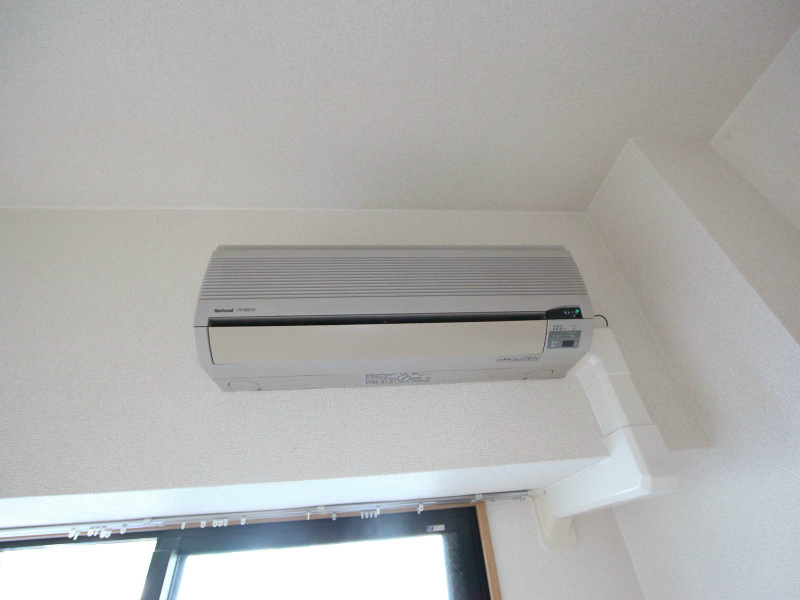 その他設備　洋室7.7帖　エアコン完備