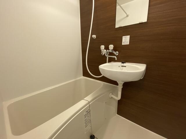 バス・シャワールーム　お風呂です
