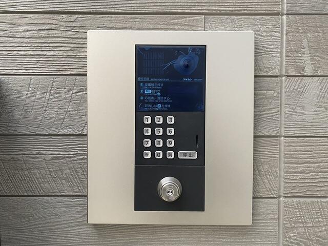 その他共有部分　カメラ付きオートロックです