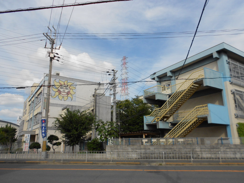 小学校　門真市立 四宮小学校（小学校）まで546m
