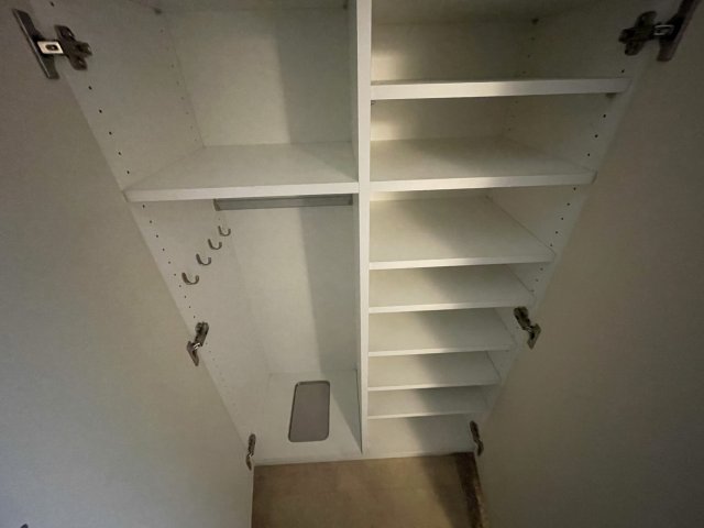 収納　イメージとして同建物他部屋を表示しています