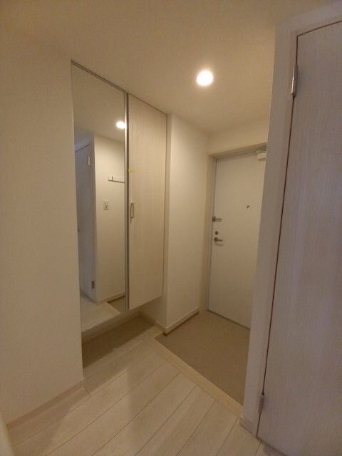 玄関　※同物件別部屋参照