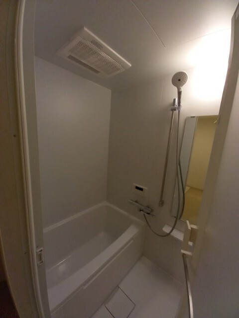 バス・シャワールーム　※同物件別部屋参照