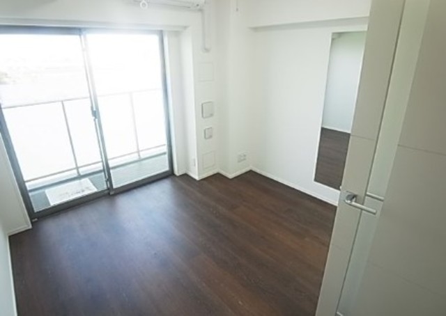 居室・リビング　別室参照（カラータイプが異なる場合があります）