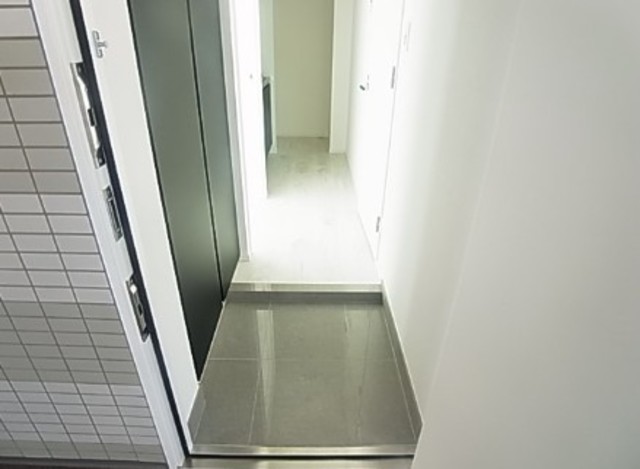 玄関　別室参照（カラータイプが異なる場合があります）玄関