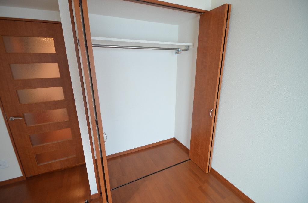 収納　クローゼット