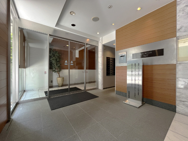 エントランス　オートロック、宅配ボックス