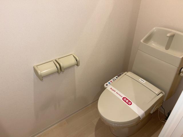 トイレ　シャワー付トイレ