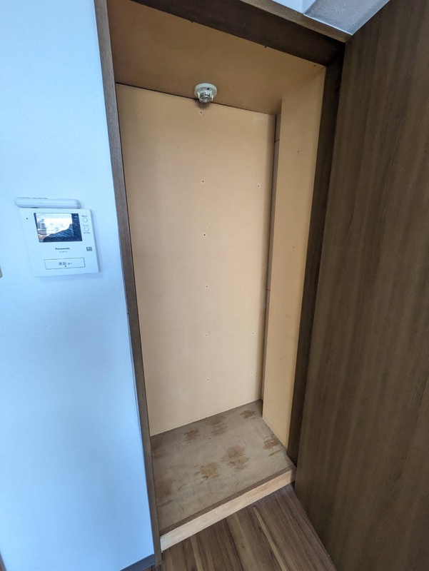 収納　他号室の写真になります。