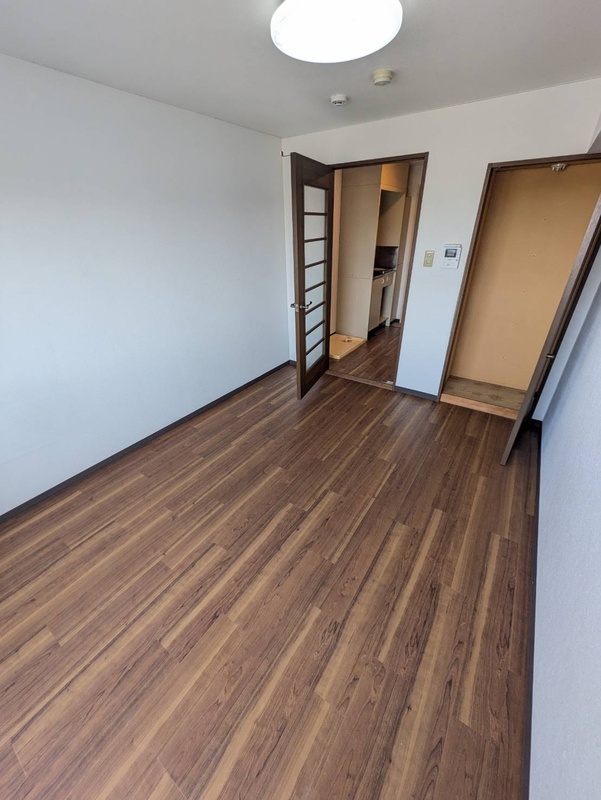 居室・リビング　他号室の写真になります。