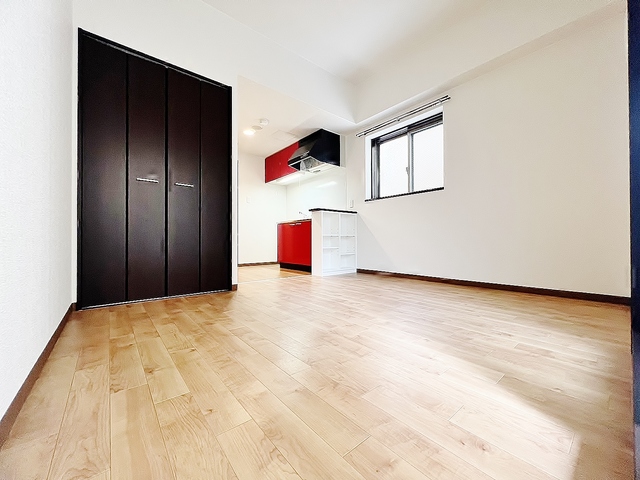 居室・リビング　フローリング部屋