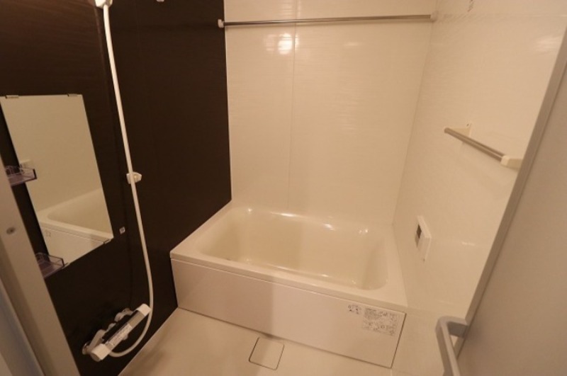 バス・シャワールーム　図面と現状に相違がある場合には現状を優先