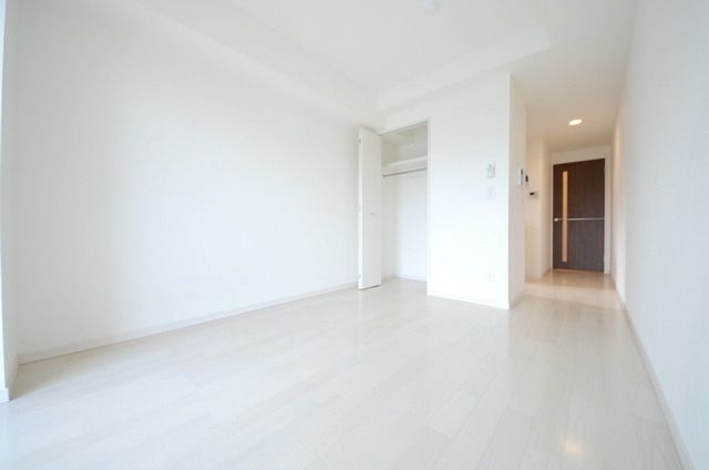 居室・リビング　☆広々とした居室☆