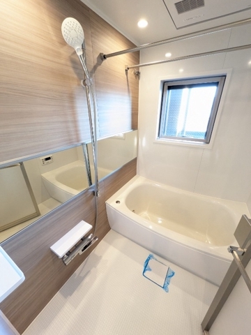 バス・シャワールーム　バス※別部屋参考写真