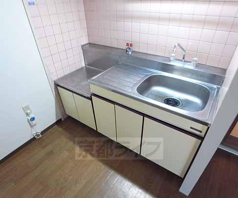 キッチン　キッチンです。