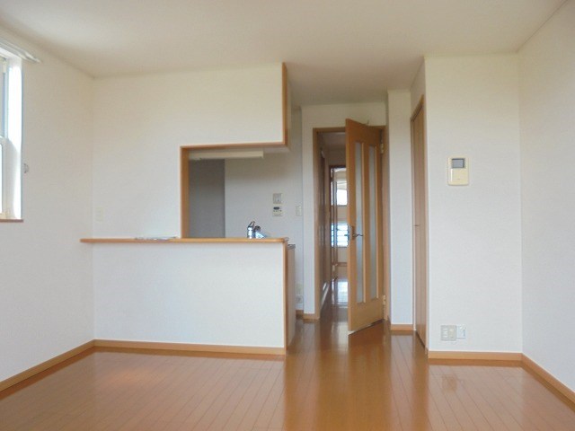 居室・リビング　写真は202号室です