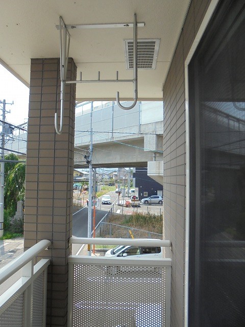 バルコニー　写真は202号室です