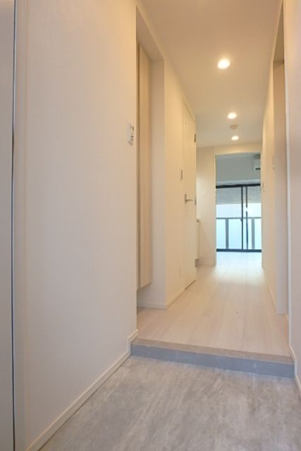 玄関　お問合せは(株)タウンハウジング赤坂店へ【03-5563-…