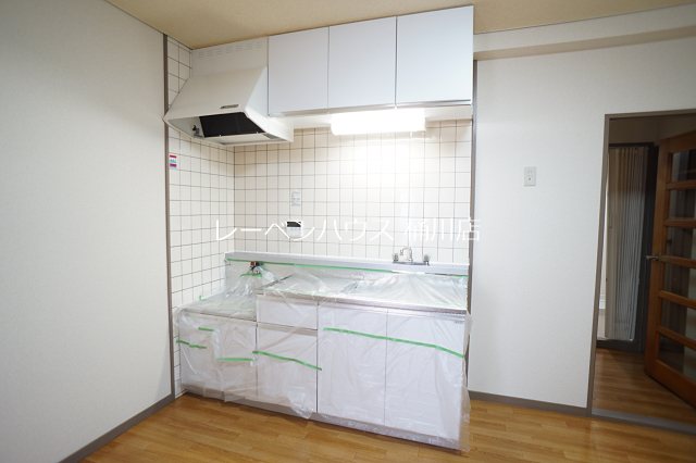 キッチン　レーベンハウス桶川店へ　048-787-5511