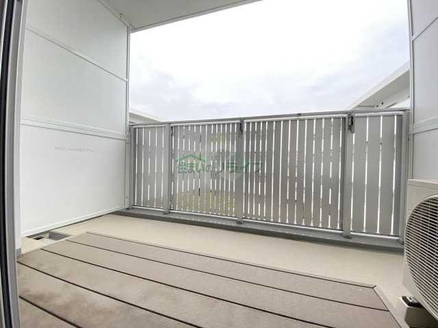 バルコニー　プラウドフラット中野