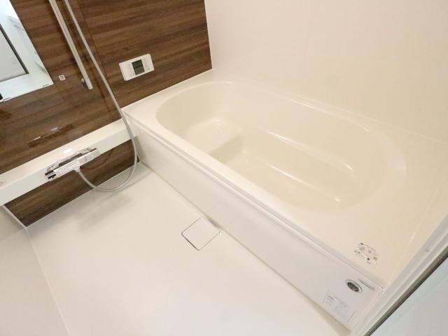 バス・シャワールーム　日々の暮らしに欠かせないお風呂です