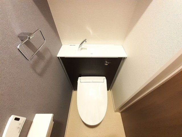 トイレ　温水洗浄便座付きのトイレ♪