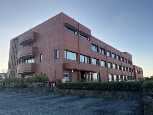 役所　八代市鏡支所（役所）まで1426m