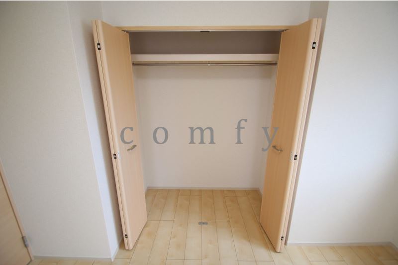 収納　収納力のある大きめのクローゼット