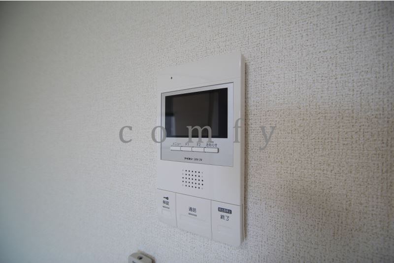 セキュリティ　安心のモニター付きインターホン