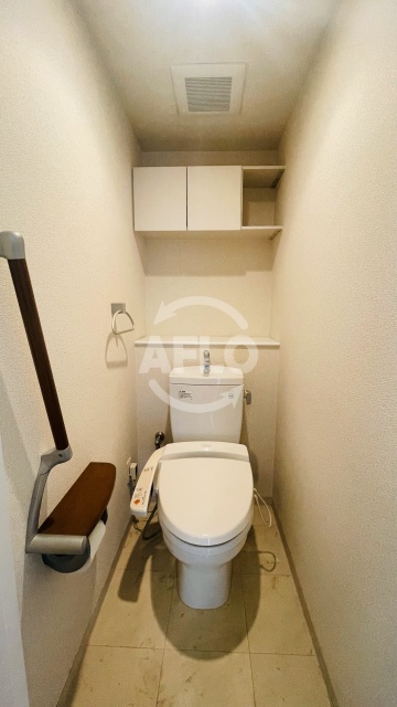 トイレ　シャーメゾン白鷺