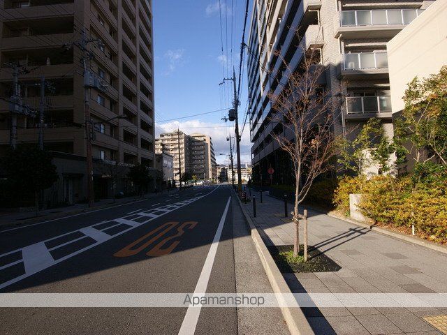 その他　前面道路（その他）まで0m