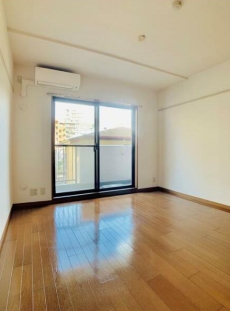 居室・リビング　同仕様写真