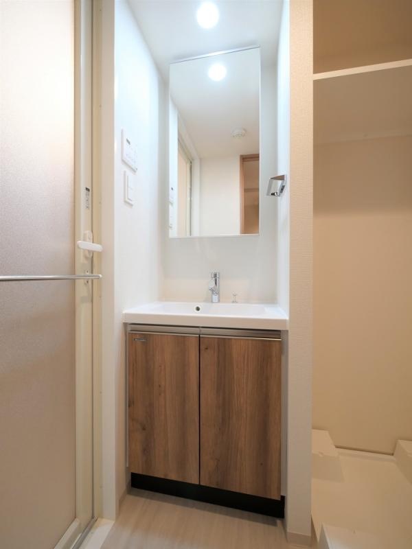 洗面設備　☆嬉しい独立洗面台☆