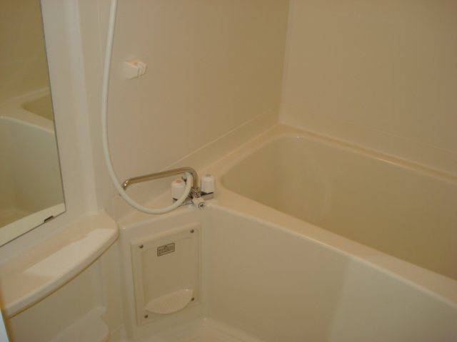 バス・シャワールーム　バス（イメージ）