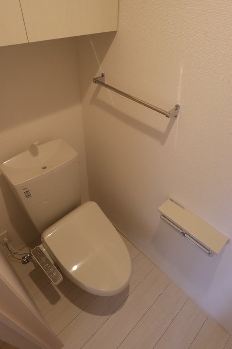 トイレ　ゆったりとした空間のトイレです