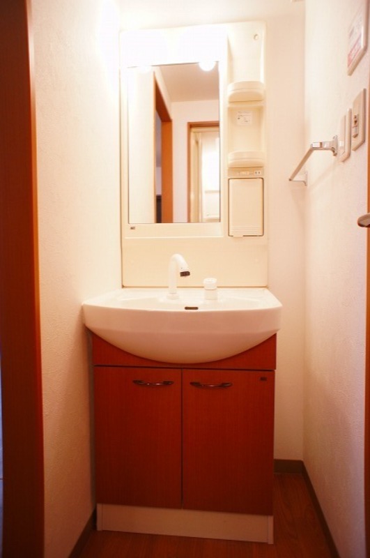 洗面設備　図面と現状に相違がある場合には現状を優先