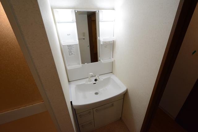 洗面設備　独立洗面化粧台付き☆