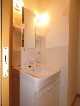 洗面設備　シャンプードレッサー