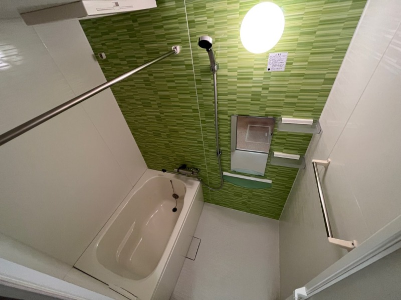 バス・シャワールーム　※他部屋参考写真